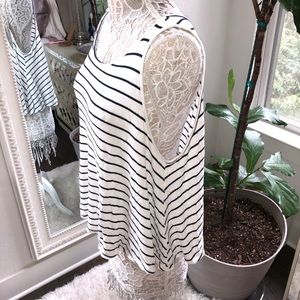 Stripped flowy tank top